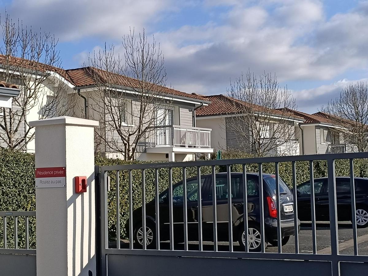 Joli Appartement Audenge Exterior photo